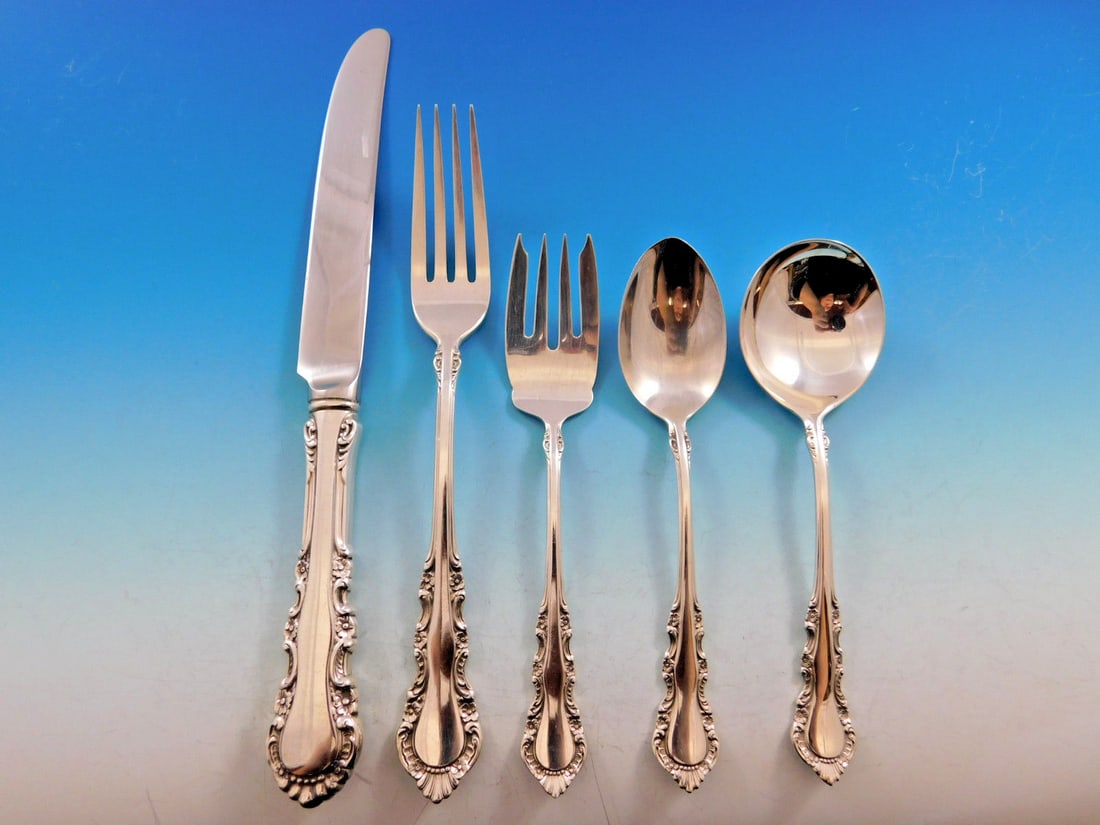 Reed & Barton Georgian Rose Sterling Silver Flatware Set 71 pc with Storage Chest: Reed & Barton Georgian Rose Sterling Silver Flatware Set 71 pc with Storage Chest Enhance your dining experience with the exquisitely crafted Georgian Rose flatware set by Reed & Barton. This elegant