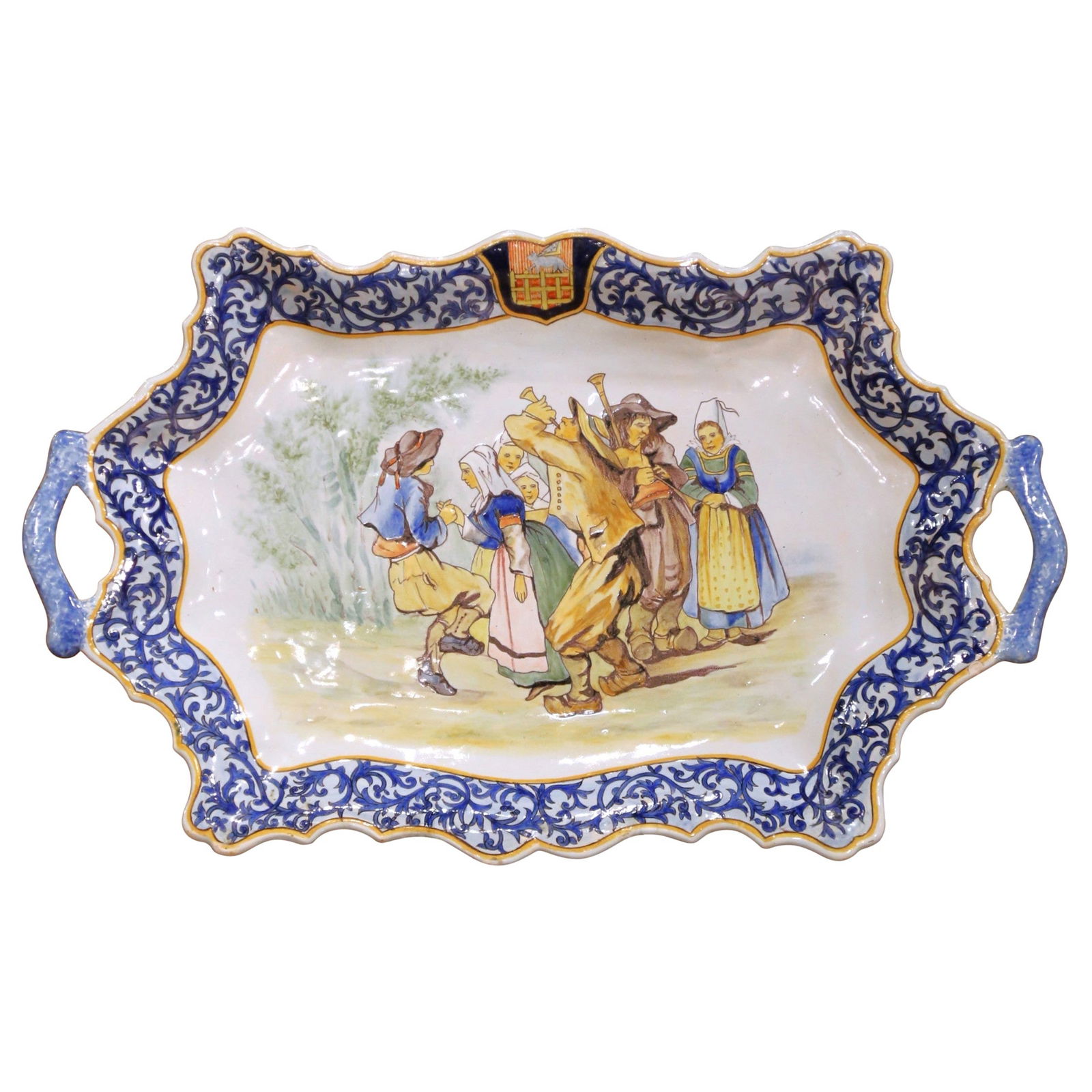 Antique 19th Century Porquier-Beau Quimper Faience Platter with Handles: Antique 19th Century Porquier-Beau Quimper Faience Platter with Handles Enhance your home decor with this exquisite 19th-century French faience tray platter from the renowned Porquier-Beau workshop of