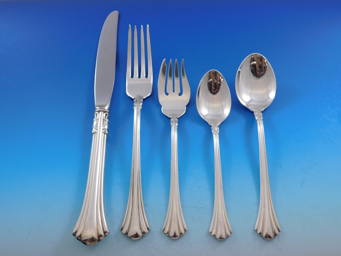 Reed & Barton Eighteenth Century Sterling Silver Flatware Set 45 pcs with Storage Chest: Reed & Barton Eighteenth Century Sterling Silver Flatware Set 45 pcs with Storage Chest This exquisite 45-piece Eighteenth Century Sterling Silver Flatware Set by Reed & Barton encapsulates the elegan