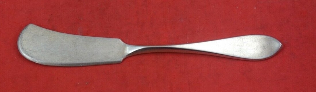 Porter Blanchard Sterling Silver 5.5 Inch Butter Spreader Flat Handle: Porter Blanchard Sterling Silver 5.5 Inch Butter Spreader Flat Handle This exquisite butter spreader features a flat handle and is crafted from high-quality sterling silver. Measuring 5 1/2 inches, it