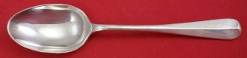 Tiffany & Co Rat Tail Sterling Silver 6 Inch Teaspoon Vintage Flatware: Tiffany & Co Rat Tail Sterling Silver 6 Inch Teaspoon Vintage Flatware This exquisite 6-inch teaspoon is a classic piece from Tiffany & Co., featuring the elegant Rat Tail pattern. Crafted from high-q