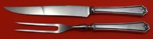 International Sterling Silver Rosalind New 2pc Steak Carving Set: International Sterling Silver Rosalind New 2pc Steak Carving Set This exquisite 2-piece steak carving set features the elegant Rosalind New pattern by International Sterling. Crafted from high-quality