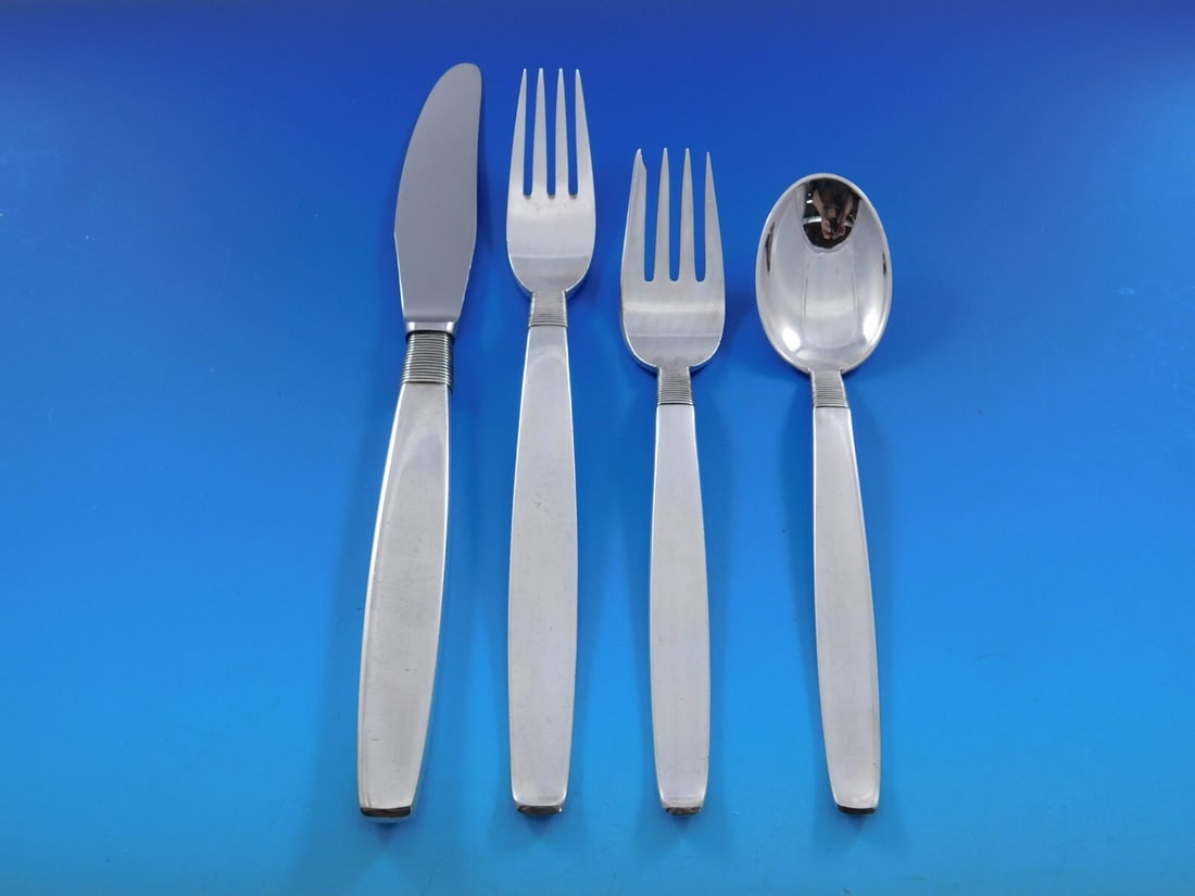 Hingelberg Silver Thread Sterling Silver Flatware Set 54 pcs Mid-Century Modern: Hingelberg Silver Thread Sterling Silver Flatware Set 54 pcs Mid-Century Modern Elevate your dining experience with this exquisite 54-piece flatware set by Hingelberg, featuring the elegant Silver Thr