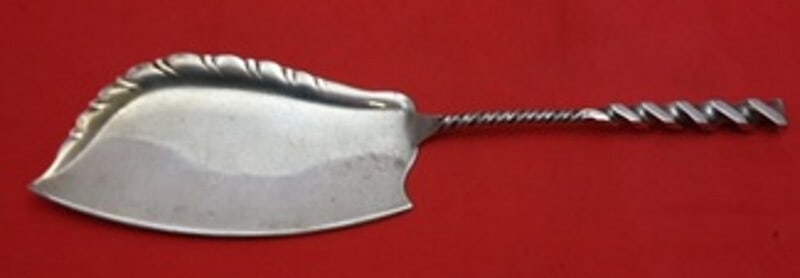 Whiting Sterling Silver Square Twist #5 Ice Cream Server 10.5": Whiting Sterling Silver Square Twist #5 Ice Cream Server 10.5" This elegant ice cream server features the sophisticated Square Twist #5 pattern by Whiting. Crafted from high-quality sterling silver, t