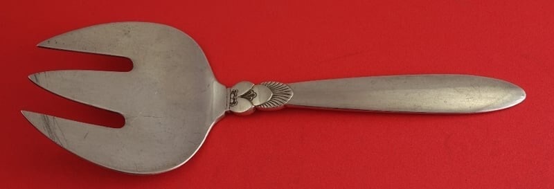 Georg Jensen Cactus Sterling Silver Serving Fork 7.5 Inches: Georg Jensen Cactus Sterling Silver Serving Fork 7.5 Inches Discover the elegance of the Cactus pattern serving fork by Georg Jensen, a stunning piece crafted in sterling silver. Measuring 7 1/2 inche