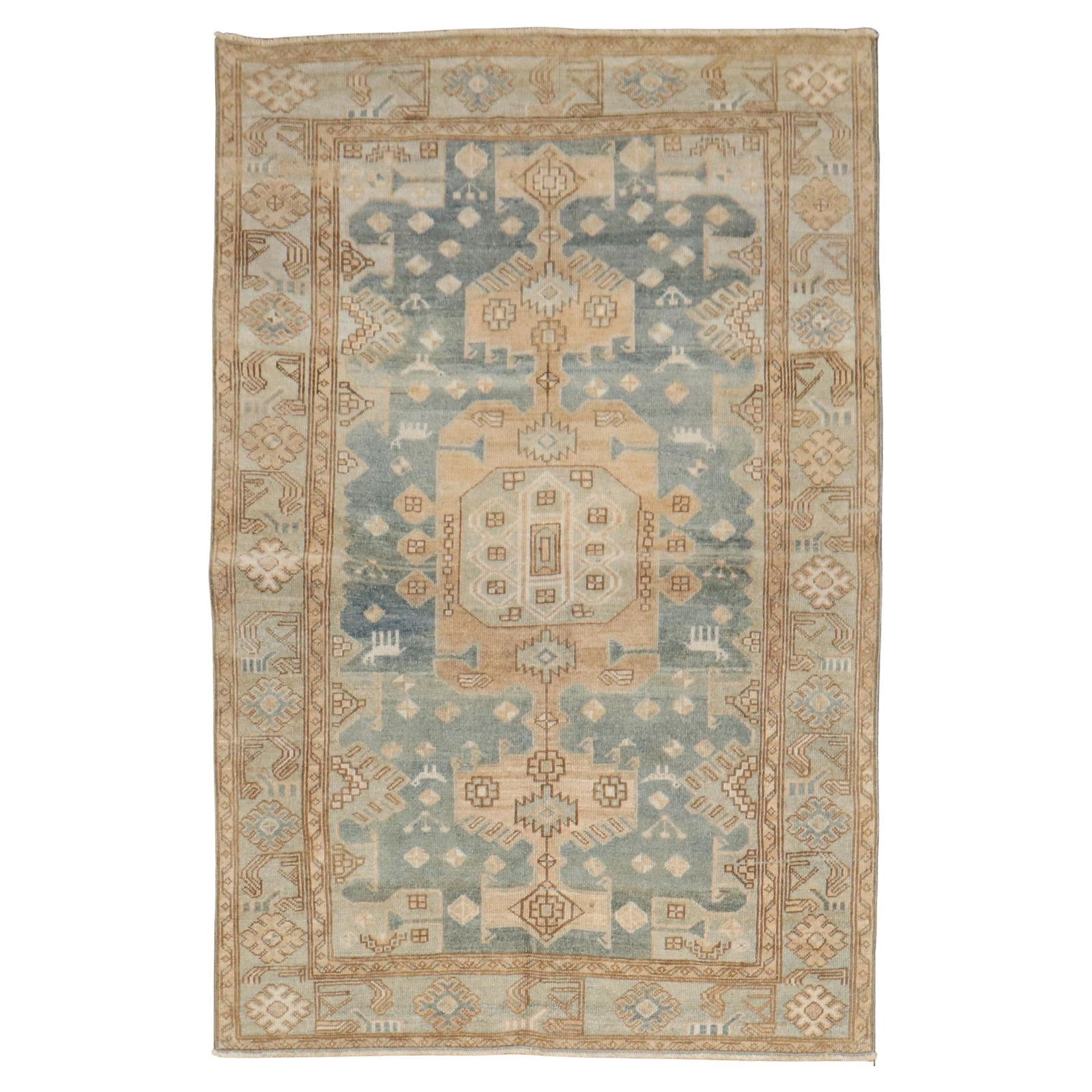 Zabihi Collection Persian Malayer Hand-Woven Wool Accent Rug 4'2" x 6': Zabihi Collection Persian Malayer Hand-Woven Wool Accent Rug 4'2" x 6' Experience the elegance of this Zabihi Collection Persian Malayer Accent Size Rug, a stunning addition to your home decor. Hand-w