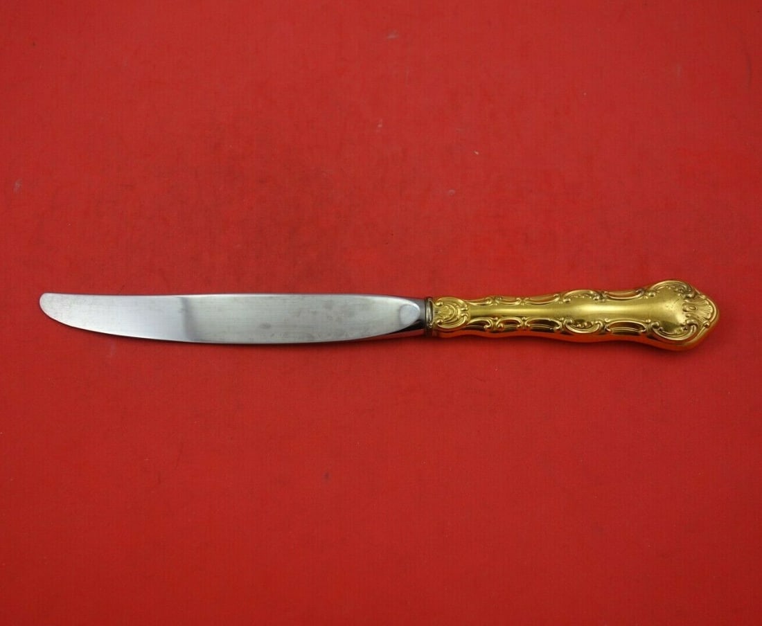 Gorham Strasbourg Vermeil Sterling Silver Dinner Knife 9 5/8": Gorham Strasbourg Vermeil Sterling Silver Dinner Knife 9 5/8" Experience the elegance of the Strasbourg Vermeil dinner knife by Gorham, crafted from exquisite sterling silver. This modern flatware pie