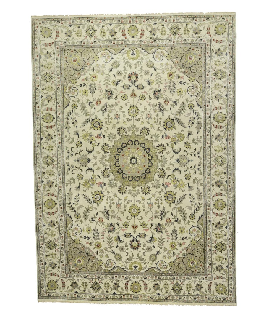 Hand-Knotted Ivory Floral 10x14ft Traditional Oriental Wool Silk Rug: Hand-Knotted Ivory Floral 10x14ft Traditional Oriental Wool Silk Rug Transform your living space with this exquisite 10x14 ft hand-knotted ivory floral traditional oriental rug. Crafted from a luxurio