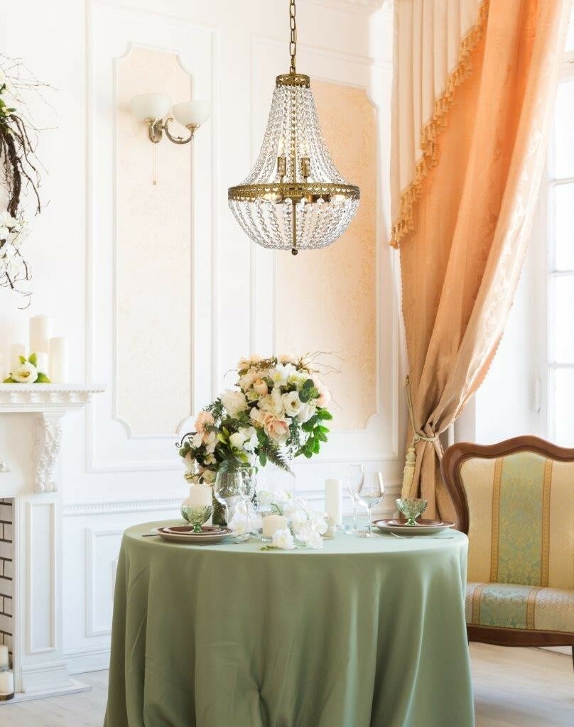 Valeria 5-Light Brass Crystal Pendant Chandelier for Dining Room: Valeria 5-Light Brass Crystal Pendant Chandelier for Dining Room This stunning modern crystal chandelier features a brass frame and is designed to elevate your dining room or other indoor spaces. The