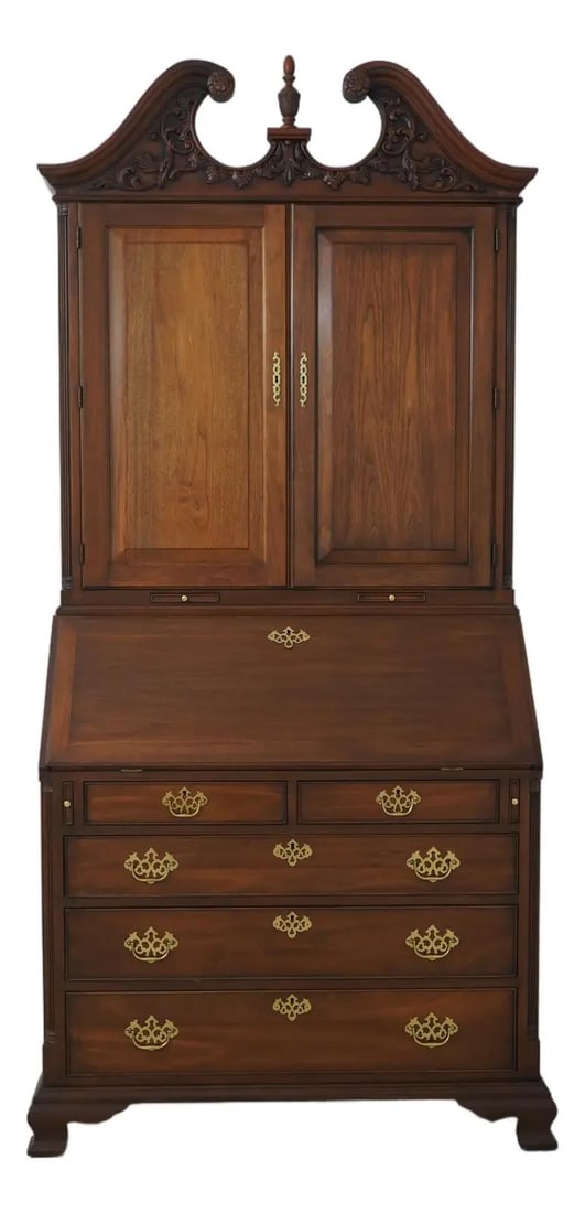 Henkel Harris Walnut 2 Piece Chippendale Secretary Desk with Key: Henkel Harris Walnut 2 Piece Chippendale Secretary Desk with Key This elegant Henkel Harris Walnut 2 Piece Secretary Desk showcases exquisite craftsmanship and timeless design. Dating back to circa 19
