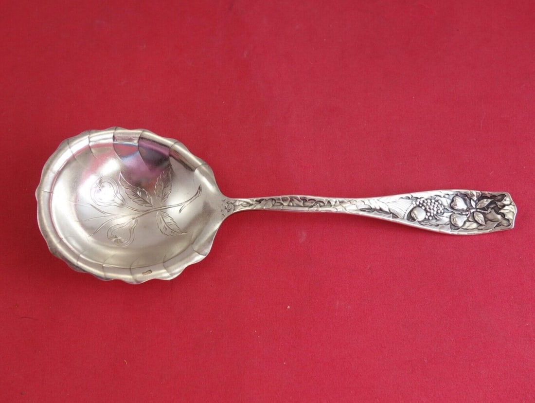 Towle Pomona Sterling Silver Preserve Spoon Brite-Cut Pears 7 1/4" Monogrammed: Towle Pomona Sterling Silver Preserve Spoon Brite-Cut Pears 7 1/4" Monogrammed Experience elegance with the Pomona by Towle Sterling Silver Preserve Spoon. This exquisite serving spoon features a deli