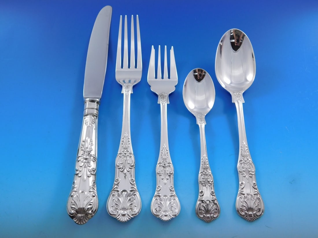 Queens by Wallace Sterling Silver Flatware Set 66 Pieces Service for 12: Queens by Wallace Sterling Silver Flatware Set 66 Pieces Service for 12 Elevate your dining experience with this exquisite Queens by Wallace Sterling Silver Dinner Size Flatware Set. This post-1940 co
