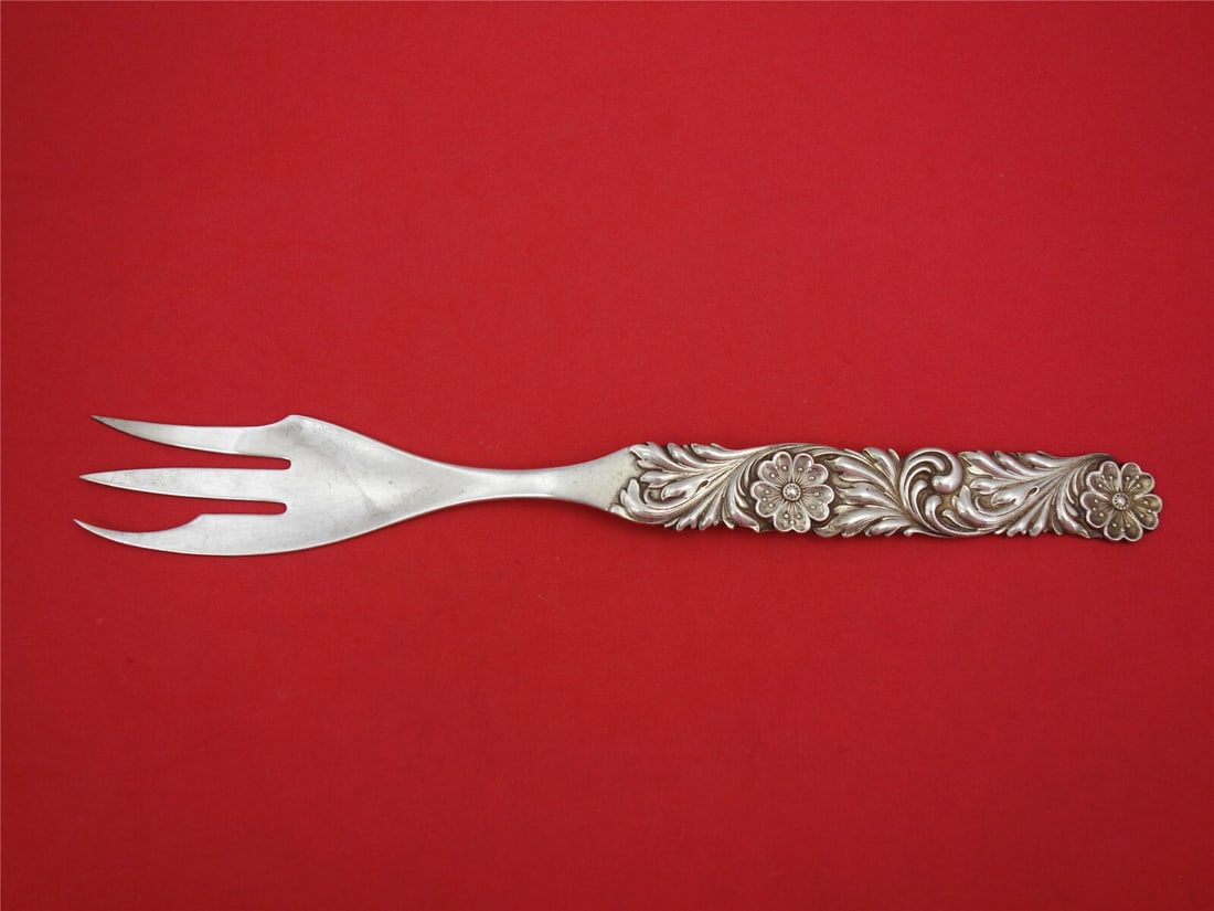 Silvercraft Repousse Sterling Silver Salad Serving Fork 11.25 inches: Silvercraft Repousse Sterling Silver Salad Serving Fork 11.25 inches This elegant salad serving fork features the intricate Repousse pattern by Silvercraft, crafted from high-quality sterling silver.