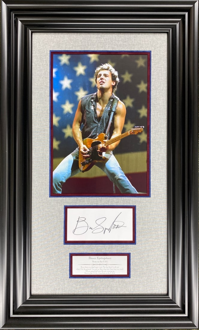 Bruce Springsteen Signed Display 22 x 36 Custom Framed JSA COA: Bruce Springsteen Signed Display 22 x 36 Custom Framed JSA COA This stunning custom-framed display features a signed cut by the legendary Bruce Springsteen. Measuring 22" x 36", this museum-quality fr