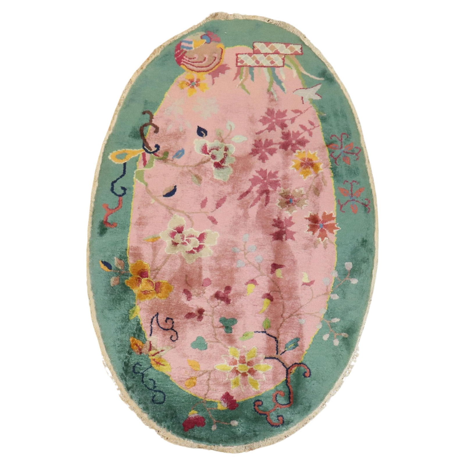 Rare 1930s Oval Chinese Art Deco Wool Rug Hand-Painted: Rare 1930s Oval Chinese Art Deco Wool Rug Hand-Painted Discover the elegance of this rare oval-shaped Green Chinese Art Deco rug, an exquisite piece from the 1930s. With dimensions of 36 in (91.44 cm)