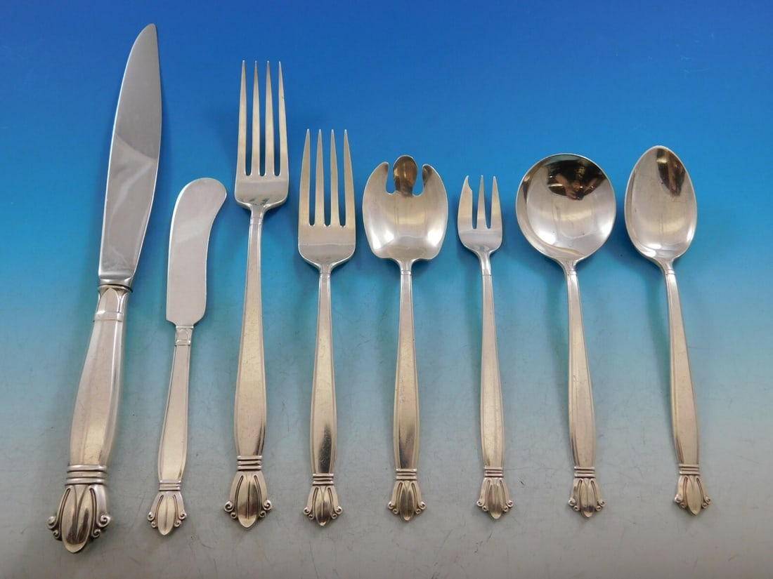 Weidlich Jenny Lind Sterling Silver 100 Piece Flatware Set: Weidlich Jenny Lind Sterling Silver 100 Piece Flatware Set Enhance your dining experience with this exquisite Jenny Lind flatware set by Weidlich, featuring a stunning Scandinavian design. This monume