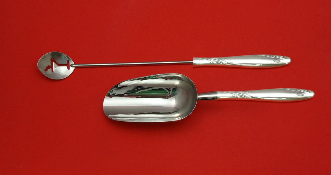 Gorham Willow Sterling Silver Custom Bar Set 2pc Martini Spoon Ice Scoop: Gorham Willow Sterling Silver Custom Bar Set 2pc Martini Spoon Ice Scoop Enhance your barware collection with this exquisite 2-piece sterling silver bar set by Gorham. Crafted with hollow handles and