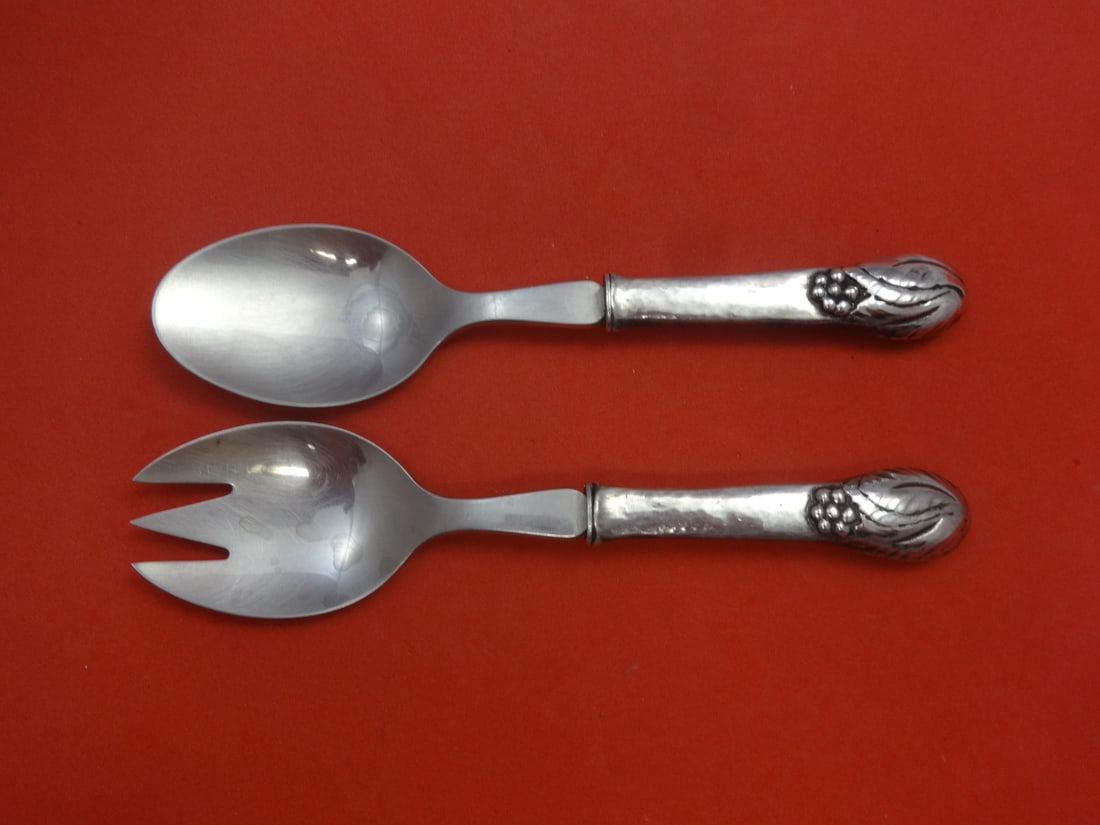 Georg Jensen Ornamental #19 Sterling Salad Serving Set 2-Pc 8": Georg Jensen Ornamental #19 Sterling Salad Serving Set 2-Pc 8" Elevate your dining experience with this exquisite 2-piece salad serving set from Georg Jensen, featuring the classic Ornamental #19 patt
