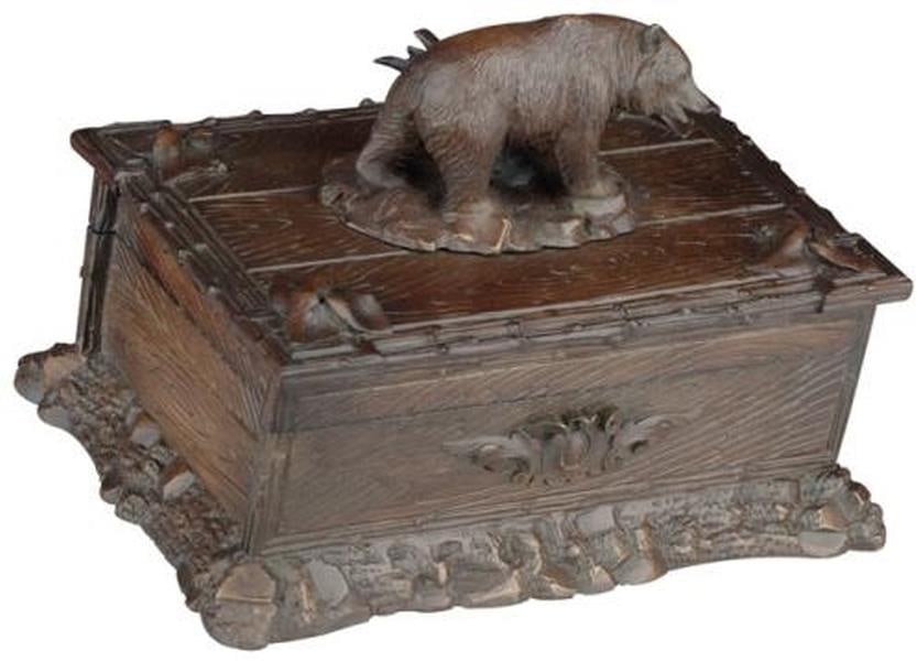 Rustic Lodge Style Mountain Bear Hinged Lidded Box USA: Rustic Lodge Style Mountain Bear Hinged Lidded Box USA This rustic lidded box features a charming mountain bear design, perfect for adding a touch of lodge style to your home decor. Hand-cast and hand