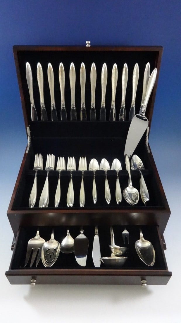 Gossamer by Gorham Sterling Silver Flatware Set for 12 - 70 Pieces Modern Design: Gossamer by Gorham Sterling Silver Flatware Set for 12 - 70 Pieces Modern Design Elevate your dining experience with this stunning Gossamer by Gorham Sterling Silver Flatware Set, designed for 12. Thi