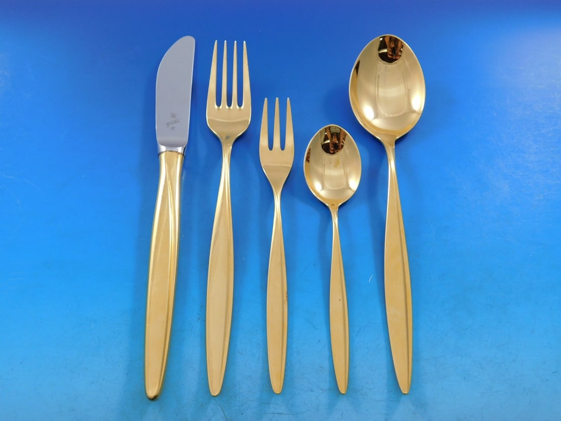 WMF Kopenhagen 800 Silver Flatware Set 65 Pcs for 12 Dinner Modern: WMF Kopenhagen 800 Silver Flatware Set 65 Pcs for 12 Dinner Modern Elevate your dining experience with the exquisite Kopenhagen flatware service by WMF. This stunning 65-piece set, crafted from 800 si