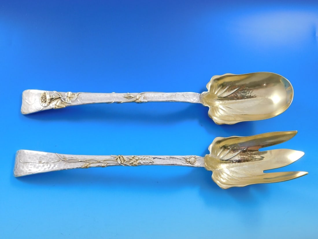 Tiffany & Co Sterling Silver Salad Serving Set 2pc Lap Over Edge Design: Tiffany & Co Sterling Silver Salad Serving Set 2pc Lap Over Edge Design This exquisite 2-piece salad serving set by Tiffany & Co. features the elegant Lap Over Edge pattern, crafted from high-quality