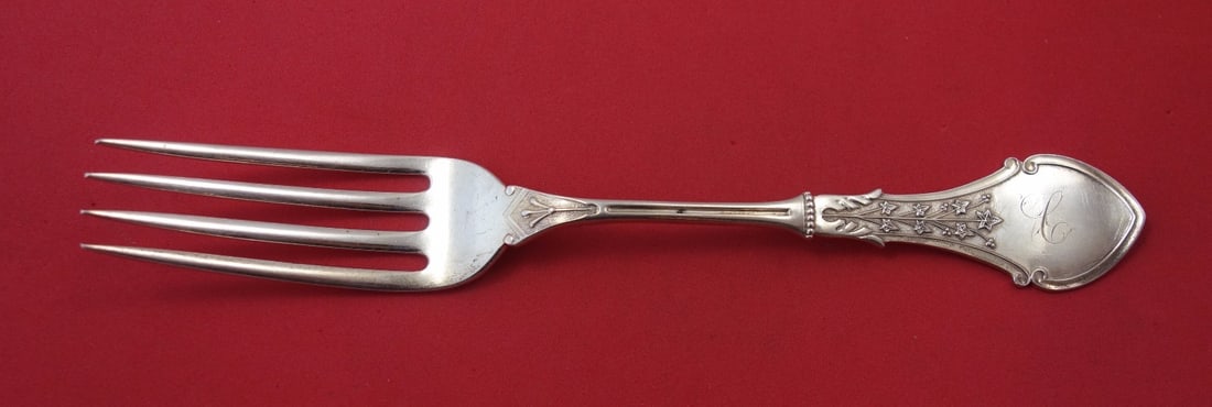 Koehler & Ritter Alameda Sterling Silver Dinner Fork 8 Inch: Koehler & Ritter Alameda Sterling Silver Dinner Fork 8 Inch This exquisite dinner fork is part of the Alameda pattern, also known as Ivy, crafted by Koehler & Ritter. Made from high-quality sterling s