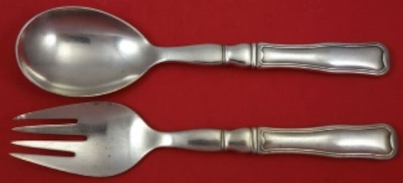 Georg Jensen Old Danish Sterling Silver Salad Serving Set 2pc 8.5": Georg Jensen Old Danish Sterling Silver Salad Serving Set 2pc 8.5" This exquisite 2-piece salad serving set showcases the timeless Old Danish pattern designed by Harold Nielsen for Georg Jensen. Craft