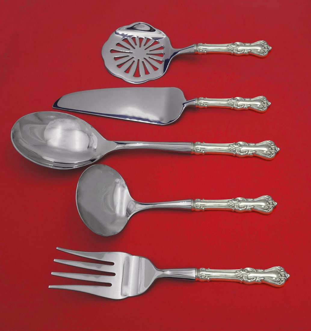 Reed and Barton Marlborough Sterling Silver 5pc Thanksgiving Hostess Set: Reed and Barton Marlborough Sterling Silver 5pc Thanksgiving Hostess Set Elevate your holiday dining experience with this exquisite 5-piece Thanksgiving Hostess Set from Reed and Barton, featuring the