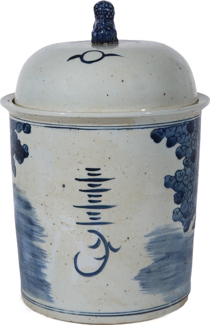 Rustic Handcrafted Ceramic Tea Jar Three Wise Men 16H 11W 11D: Rustic Handcrafted Ceramic Tea Jar Three Wise Men 16H 11W 11D This handcrafted ceramic tea jar features a charming rustic style, beautifully depicting the Three Wise Men. With a height of 16 inches an