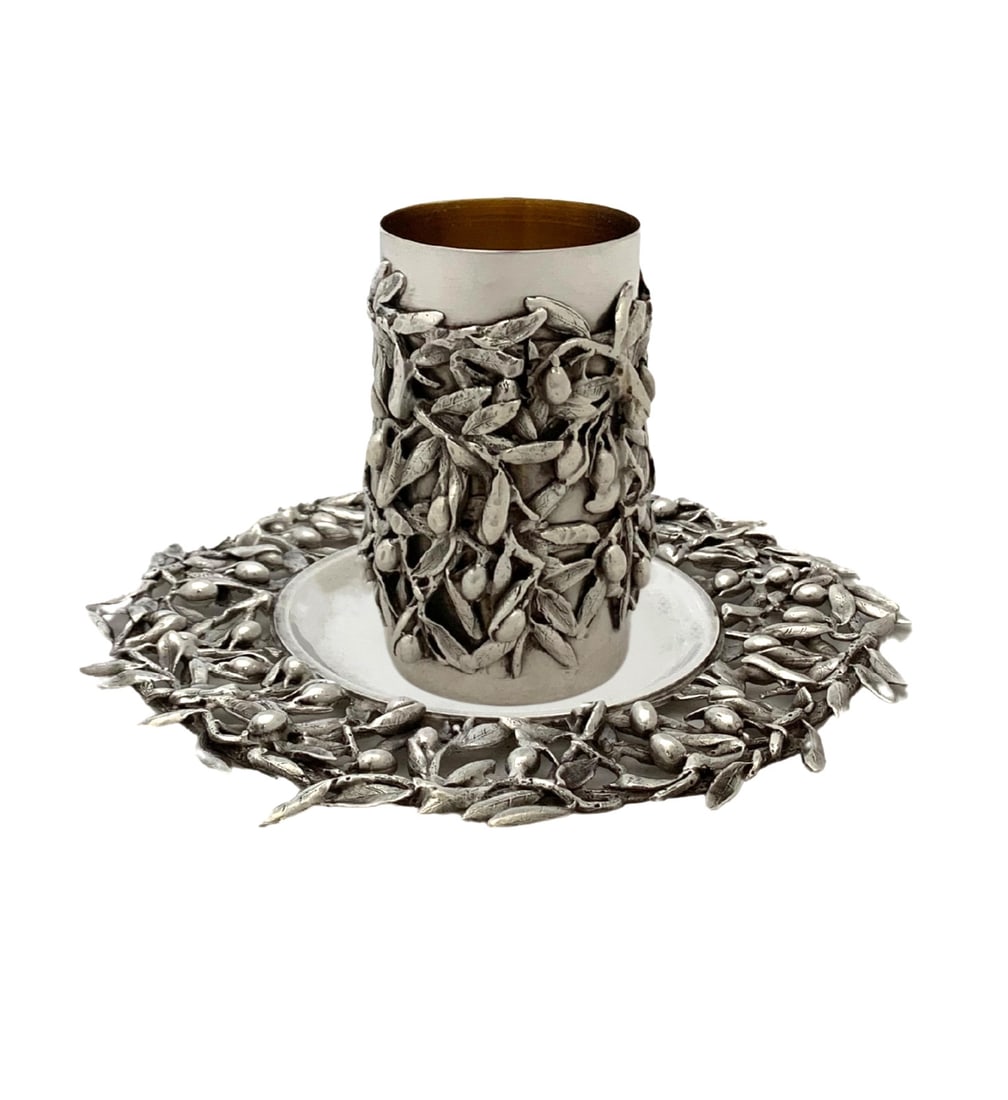 Handmade Italian 925 Sterling Silver Olive Tree Leaf Cup and Tray Set: Handmade Italian 925 Sterling Silver Olive Tree Leaf Cup and Tray Set This exquisite Fine Italian handmade sterling silver cup and tray set features stunning 3D open designs of olive tree leaves, comb