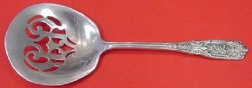 Milburn Rose Serving Piece by Westmorland Sterling Silver Tomato Server 7.5": Milburn Rose Serving Piece by Westmorland Sterling Silver Tomato Server 7.5" Discover the elegance of the Milburn Rose Tomato Server, crafted by Westmorland in sterling silver. This exquisite serving