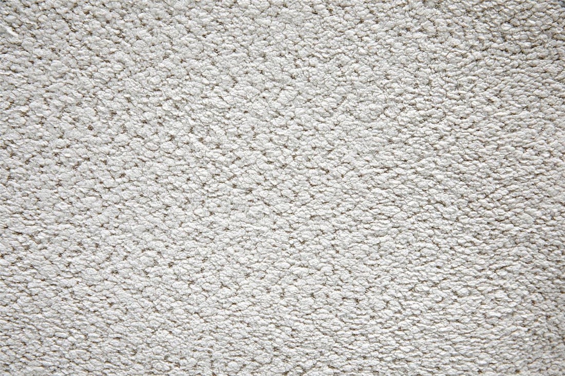 Noir Oryan Chair Off-White Boucle Industrial Style: Noir Oryan Chair Off-White Boucle Industrial Style Introducing the Elegant Oryan Chair, an exquisite blend of industrial style and vintage charm. This chair features a luxurious off-white boucle fabri