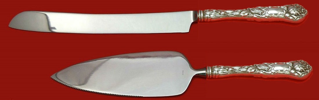 Alvin Bridal Rose Sterling Silver Wedding Cake Set 2pc Monogrammed: Alvin Bridal Rose Sterling Silver Wedding Cake Set 2pc Monogrammed The Bridal Rose by Alvin Sterling Silver Wedding Cake Set is an exquisite two-piece custom-made serving set. Featuring a beautiful Br