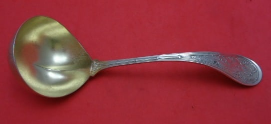 Wendt Sterling Silver Gravy Ladle Bird Pattern Goldwashed 7.5 Inch: Wendt Sterling Silver Gravy Ladle Bird Pattern Goldwashed 7.5 Inch This exquisite sterling silver gravy ladle, crafted by Wendt, features a charming Bird pattern. Measuring 7 1/2 inches, this goldwash