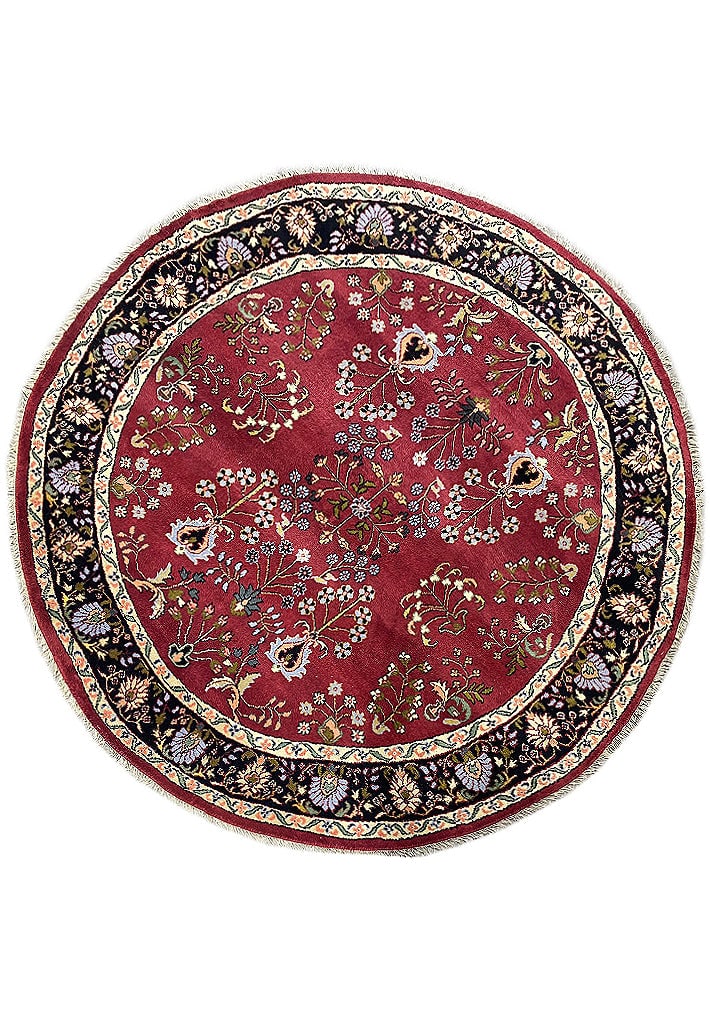 Handmade 7.9 x 7.9 Round Sarouk Wool Rug from India: Handmade 7.9 x 7.9 Round Sarouk Wool Rug from India Free continental US Shipping Enhance your living space with this exquisite handmade Sarouk rug, featuring a classic round design. Measuring 7.9 x 7.