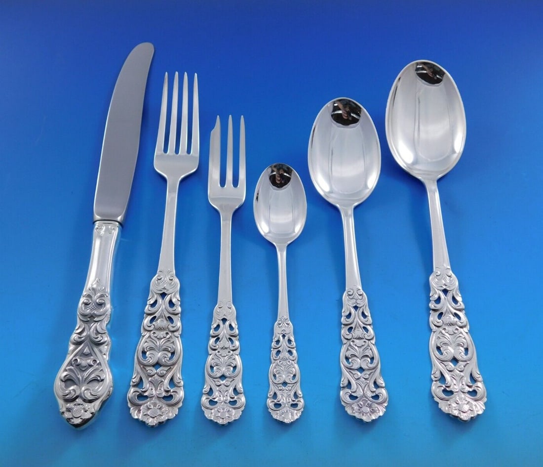 Marthinsen Valdres 830 Silver Flatware Set 56 Pieces Baroque Style: Marthinsen Valdres 830 Silver Flatware Set 56 Pieces Baroque Style Elevate your dining experience with this exquisite Valdres flatware set by Marthinsen, crafted in Norway from 830 sterling silver. Th