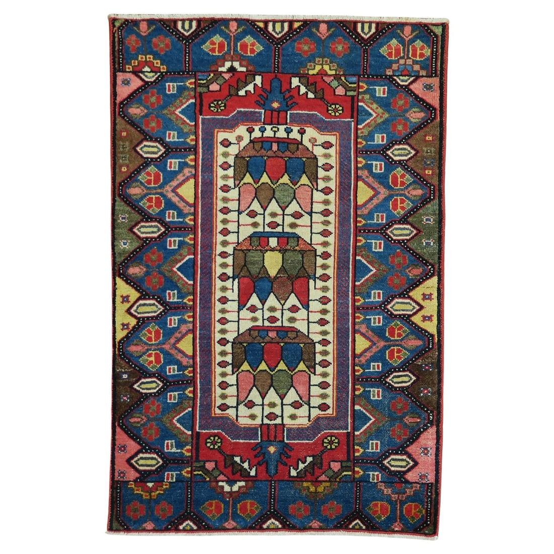 Vibrant Antique Persian Malayer Mat Rug Tabriz Style 29x44: Vibrant Antique Persian Malayer Mat Rug Tabriz Style 29x44 This exquisite early 20th-century Persian Malayer mat-sized rug features a vibrant and colorful design, showcasing the artistry of craftsmans