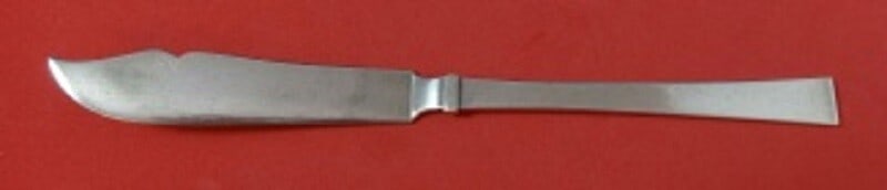 Hans Hansen Bell Sterling Silver Fish Knife 8.5 Inch: Hans Hansen Bell Sterling Silver Fish Knife 8.5 Inch This exquisite fish knife by Hans Hansen features a beautiful sterling silver flat handle with the elegant Bell pattern. Measuring 8 1/2 inches, th