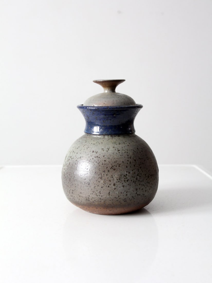 Signed 1978 Vintage Studio Pottery Jar Gray Glaze Blue Accent (1 of 8)