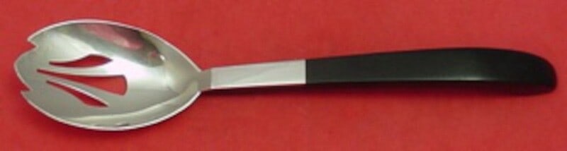 Lunt Contrast Sterling Silver Pierced Serving Spoon 9 1/8 Inches: Lunt Contrast Sterling Silver Pierced Serving Spoon 9 1/8 Inches Experience the elegance of the Contrast by Lunt with this exquisite pierced serving spoon. Crafted from high-quality sterling silver, t