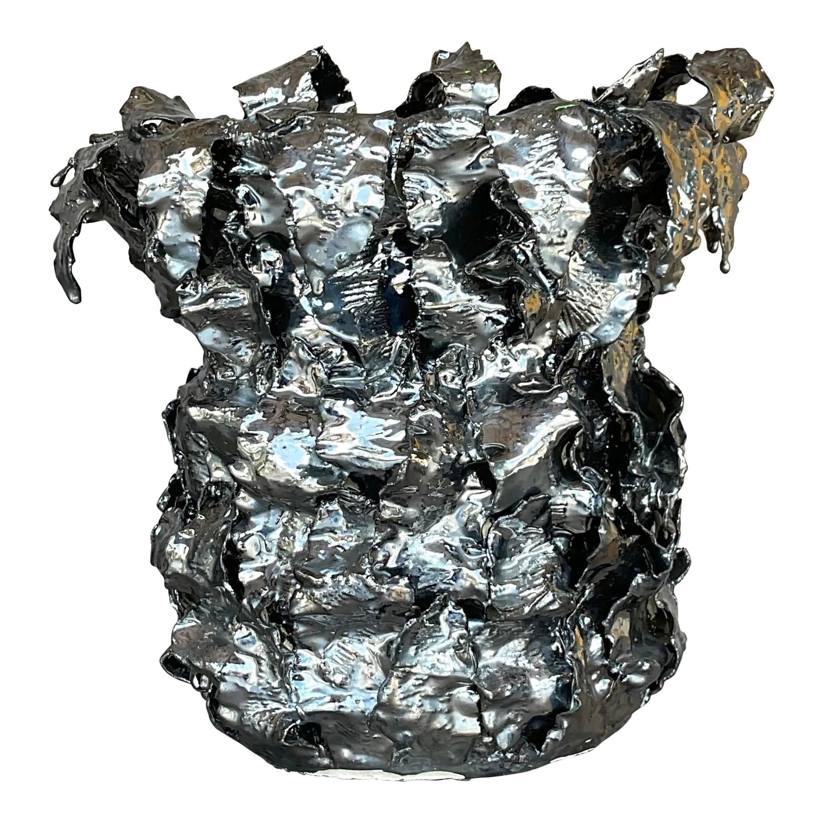 Charming Vintage Boho Signed Pottery Vase 18x18x22: Charming Vintage Boho Signed Pottery Vase 18x18x22 Enhance your home decor with this exquisite Vintage Boho Signed Studio Pottery Vase, a stunning example of American craftsmanship. Handcrafted by ski