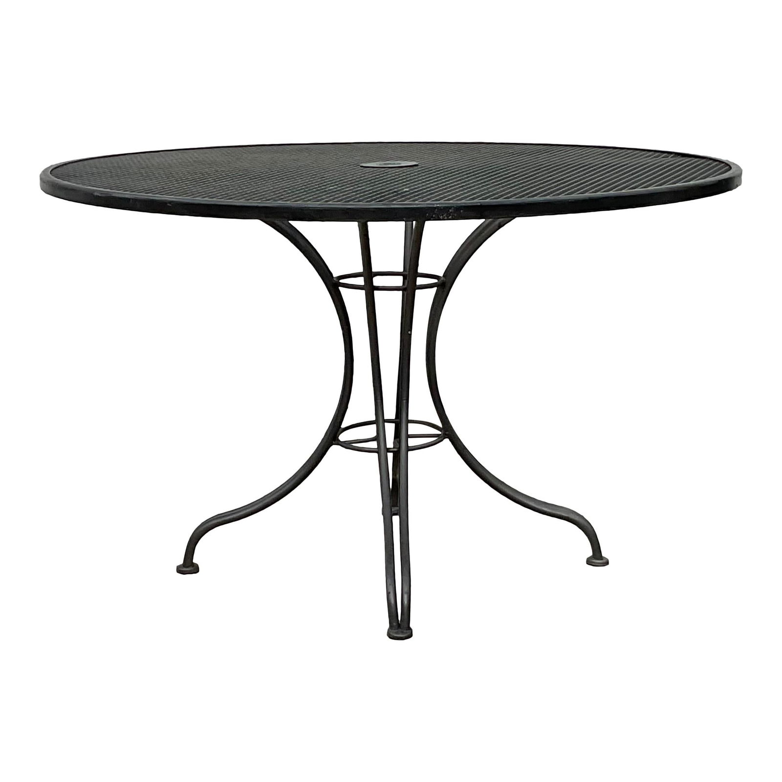 Vintage Mid-Century Modern Black Wrought Iron Dining Table by Russell Woodard: Vintage Mid-Century Modern Black Wrought Iron Dining Table by Russell Woodard This vintage Mid-Century Modern dining table is a striking piece inspired by the designs of Russell Woodard. Featuring a b
