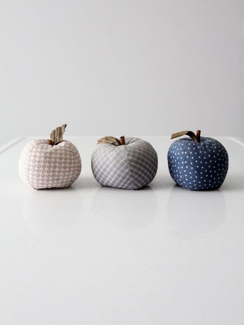Charming Set of 3 Vintage Fabric Apple Ornaments: Charming Set of 3 Vintage Fabric Apple Ornaments Enhance your autumn dacor with this charming set of three vintage hand-crafted fabric apple ornaments. Each apple features a delightful assortment of c