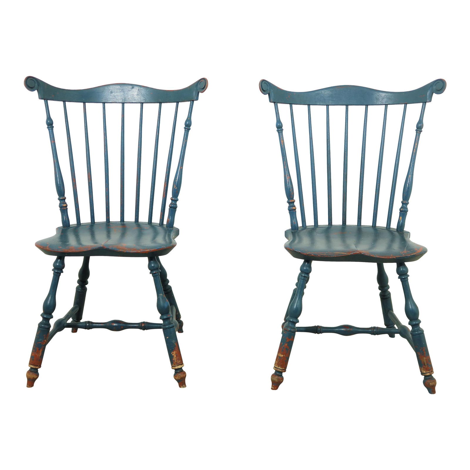 Elegant Pair of Blue Windsor Style Fan Back Chairs: Elegant Pair of Blue Windsor Style Fan Back Chairs This pair of Windsor style fan back side chairs is approximately 30 years old and features high-quality construction with a shapely saddle seat and a