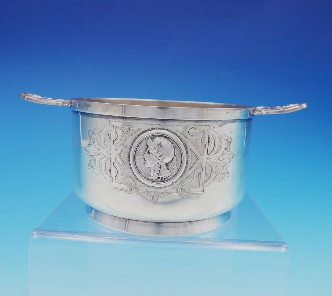 Gorham Medallion Coin Silver Porringer with Engraved Children: Gorham Medallion Coin Silver Porringer with Engraved Children This stunning porringer from Gorham, part of the Medallion pattern, is a beautiful piece made from coin silver. It showcases charming full