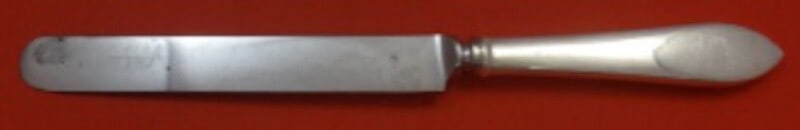 Tiffany & Co Faneuil Sterling Silver Dinner Knife Blunt 10.5 Inch: Tiffany & Co Faneuil Sterling Silver Dinner Knife Blunt 10.5 Inch Elevate your dining experience with this exquisite dinner knife from Tiffany & Co.'s Faneuil pattern. Crafted from high-quality sterli