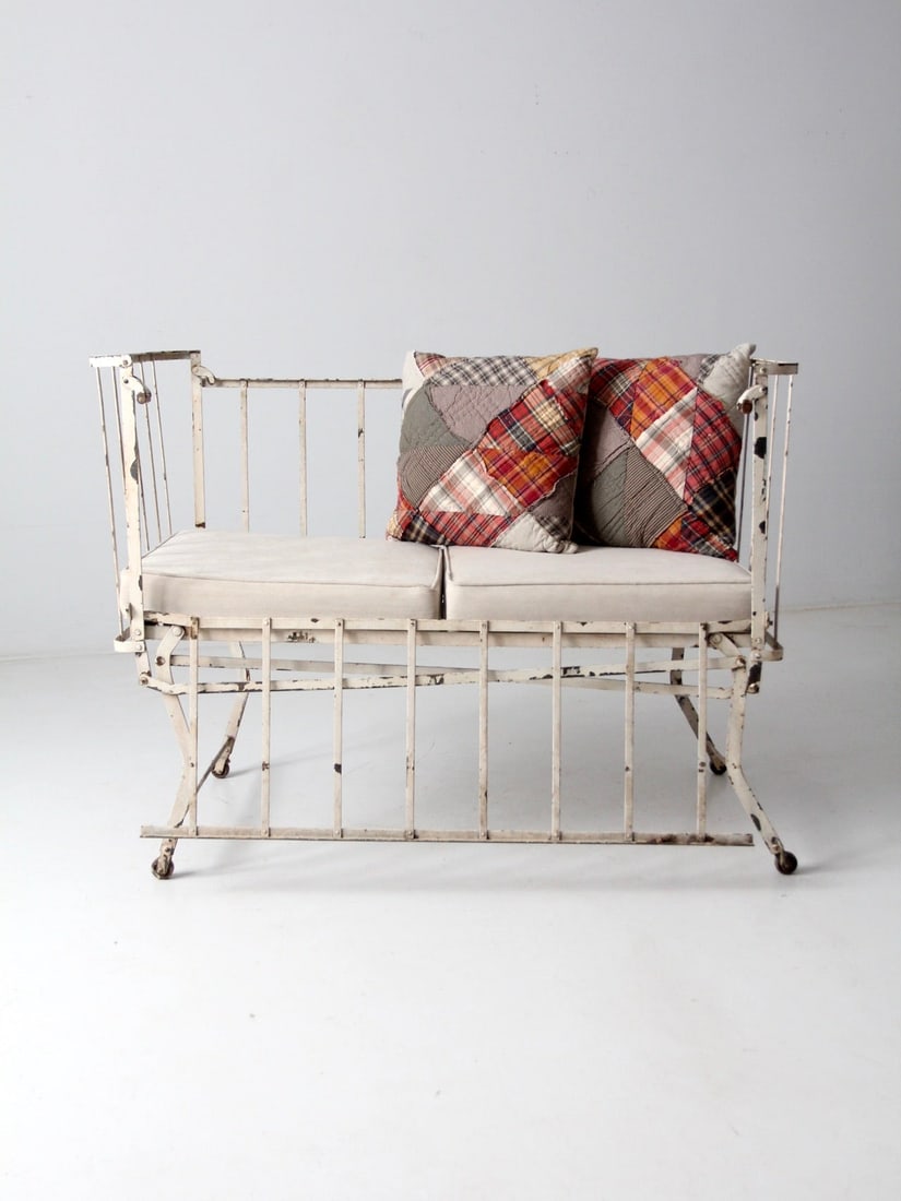 Vintage Creamy White Iron Daybed with Fold-Down Sides (1 of 14)