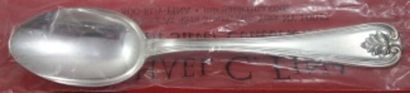 Schiavon Foglia Leaf Sterling Silver Serving Spoon 9 3/4 New: Schiavon Foglia Leaf Sterling Silver Serving Spoon 9 3/4 New This exquisite serving spoon from Schiavon, part of the Foglia (Leaf) pattern, is crafted from high-quality sterling silver. At 9 3/4" in l