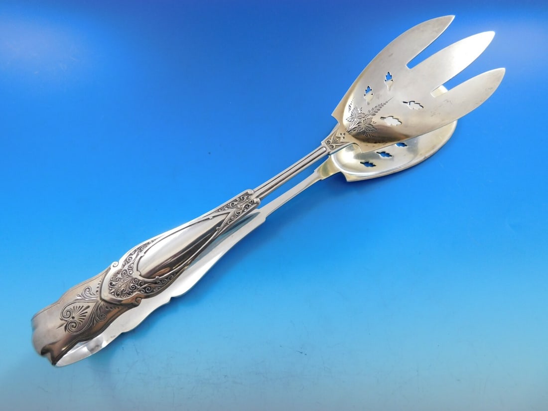Venetian by Wood & Hughes Sterling Silver Asparagus Serving Tong 10 1/4 inches: Venetian by Wood & Hughes Sterling Silver Asparagus Serving Tong 10 1/4 inches This exquisite asparagus serving tong is crafted from sterling silver and is part of the Venetian pattern by Wood and Hug